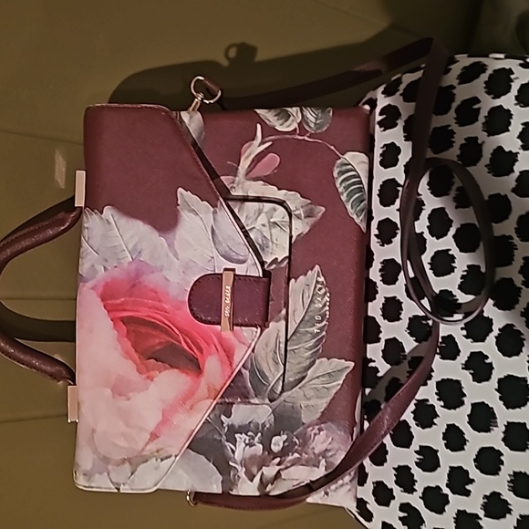 Ted Baker Floral Bag - Picture 6 of 11